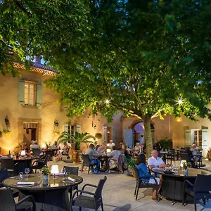 le-pre-du-moulin-serignan-du-comtat.fr-provencehotel.com/